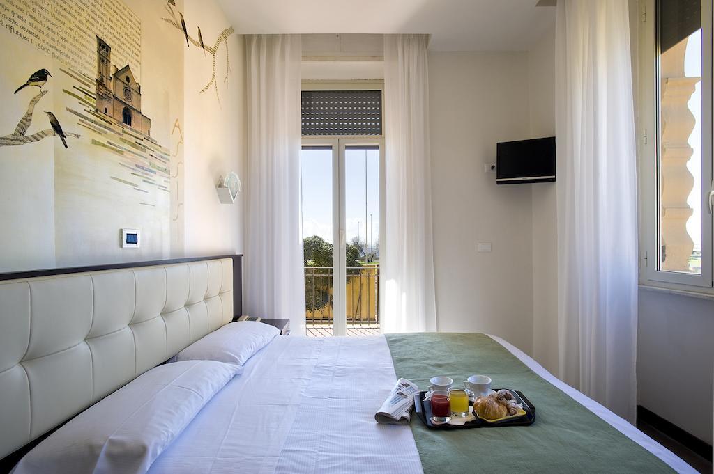 Hotel Bellavista Лидо-ди-Остия Номер фото